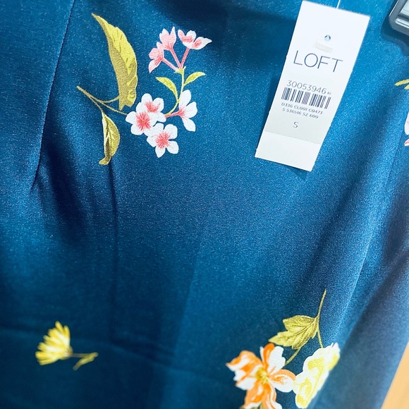 LOFT BUNDLE - NWT -SMALL - Picture 8 of 15